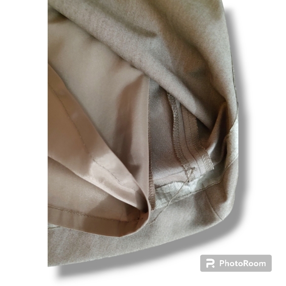 **SOLD** Express Design Studios Tan Straight Pencil Skirt Sz 4 A Line - Picture 4 of 5